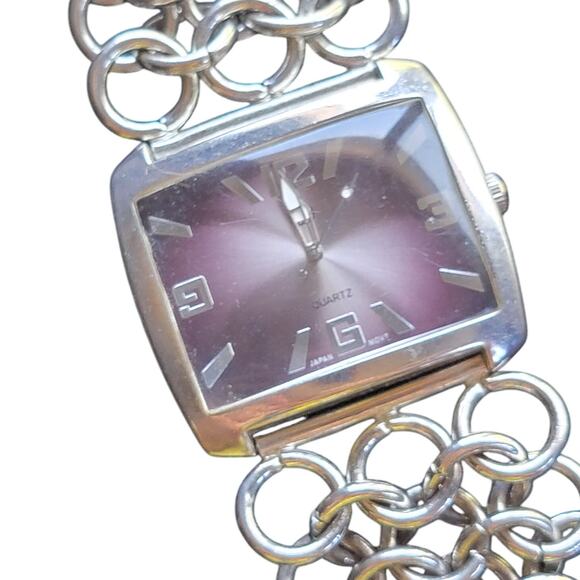 Vintage GG Quartz Watch Plum Dial Chain Link Bold Retro Watch Gift for Her - Picture 2 of 12